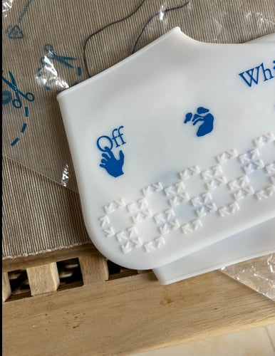 Off-white shoes cover