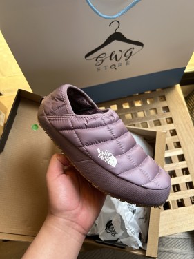 North Face Size 38
