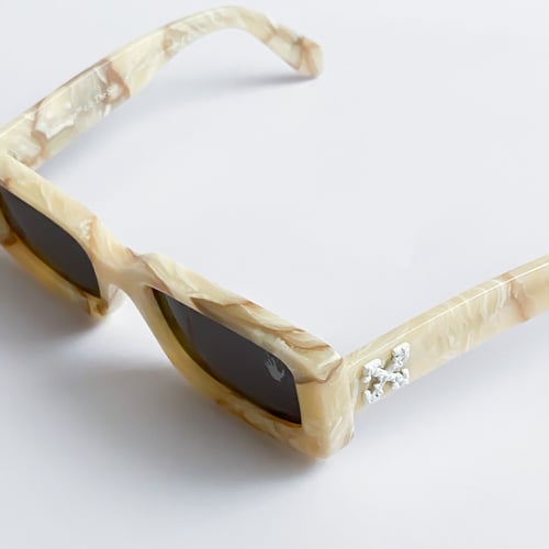 Off-white Yellow Marble