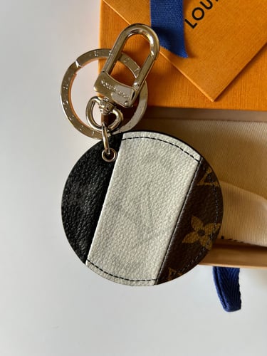 Louis Vuitton key Holder Monogram