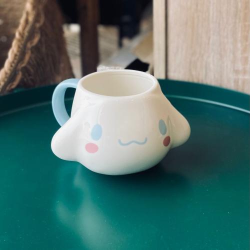 كوب سينامورول من hello kitty