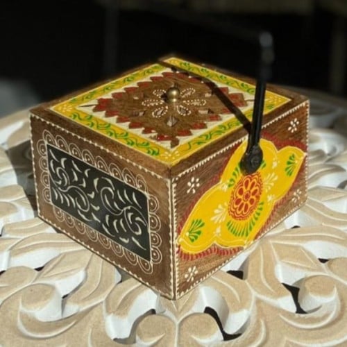 مبخرة خشب عتيقة تراثية صناعة يدوية