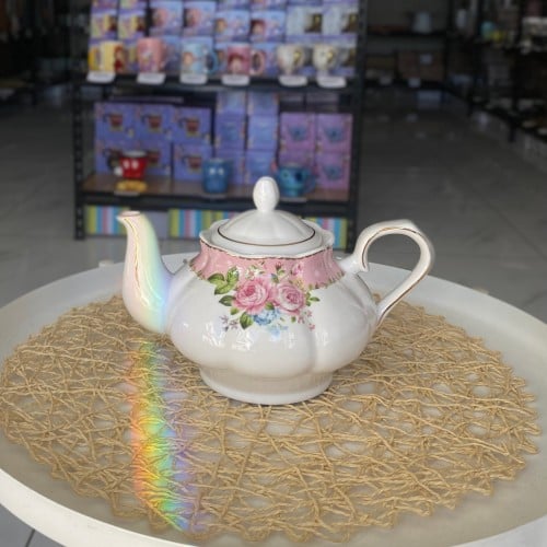 ابريق شاي انجليزي