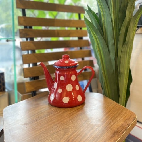 إبريق أحمر منقط 1 لتر