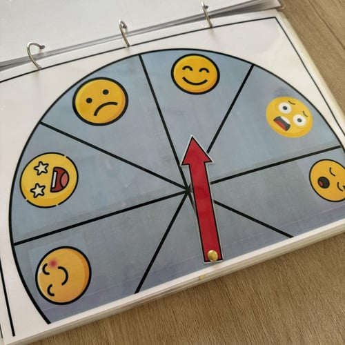 ملزمة انشطة لعمر سنة الى سنتين