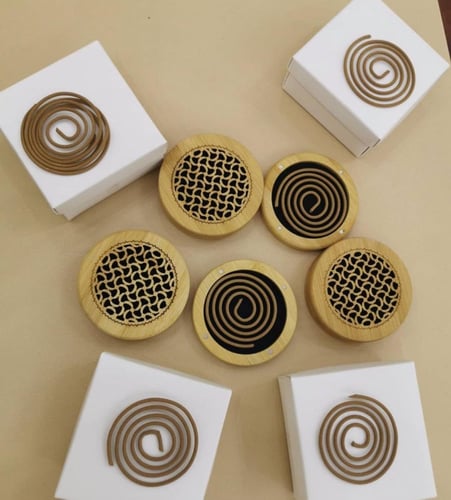 أعواد حلزوني (15 أعواد)