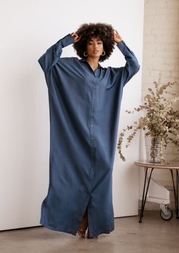Blue Classic Cut Button-down
