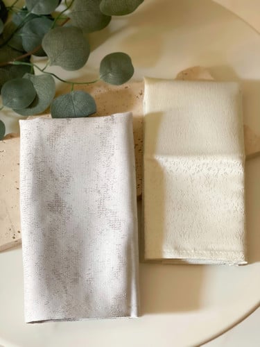 منديل بيج ابيض