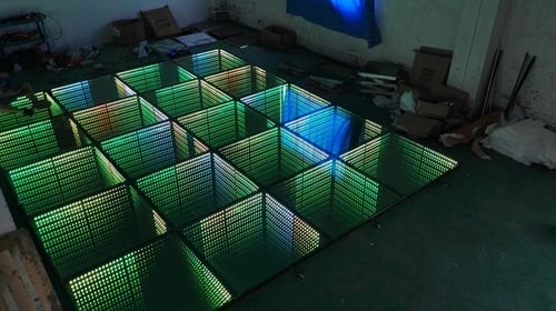 ارضية استيدج 4 قطع ثلاثية الابعاد 3D