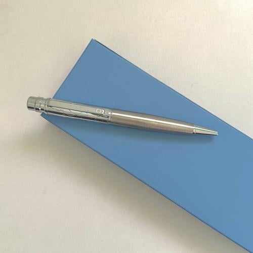 قلم رجالي اسود