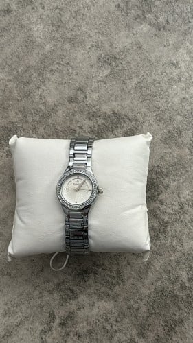 ساعة نسائية