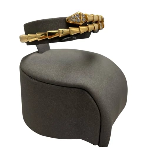 18 karat gold bracelet weight 11.4g