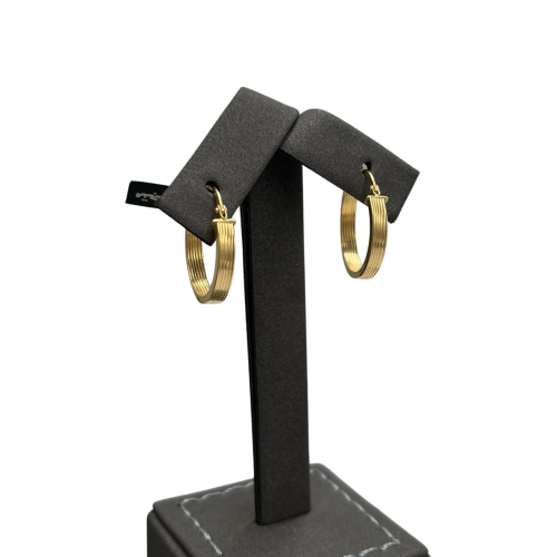 Gold earrings, 18 karat, weight 1.5 grams