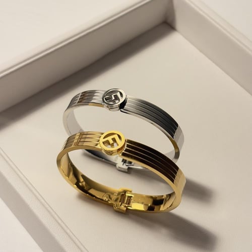 اسوارة فندي نسائي انيق