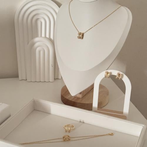 طقم كامل ايرميز ذهبي وفضي