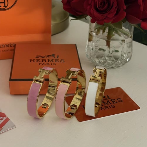 اساور ايرميز عريض ذهبي ابيض