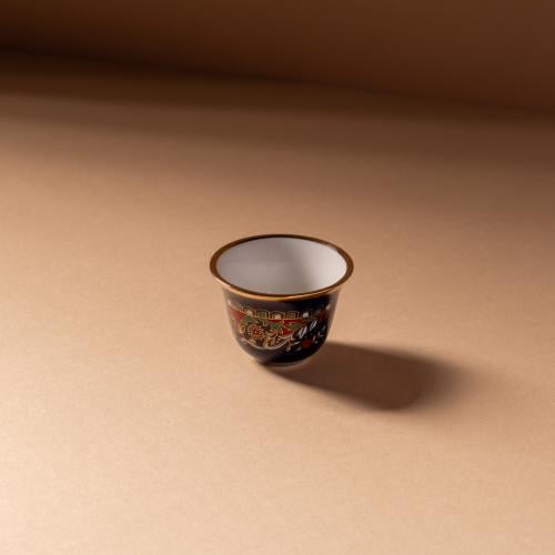 فنجان عتيق ياباني