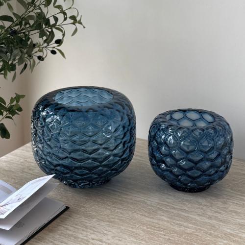 فازه ورد زجاج