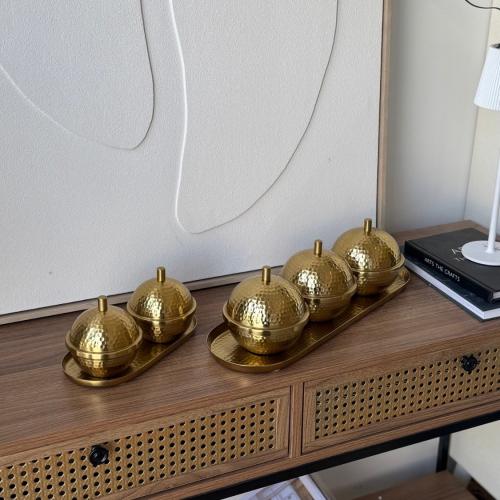 طقم صينيه المونيوم ذهبي