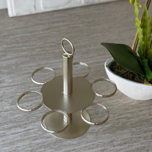 استاند فناجيل