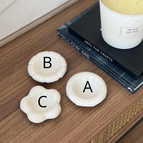 صحن سيراميك ابيض