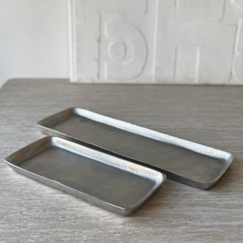 صحن تقديم المونيوم