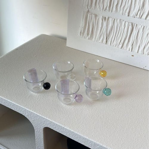 فنجال بمسكه شفاف