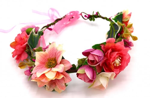 طوق ورد للشعر بألوان مبهجة لطفلك