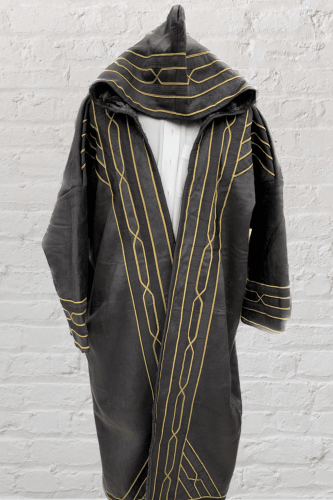 فروة رجالي مخمل رمادي شريط ذهبي