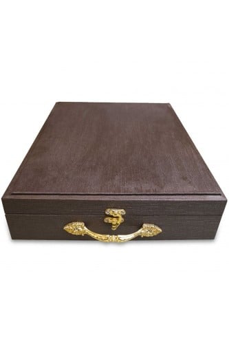 علبة هدايا جلدية للمشالح