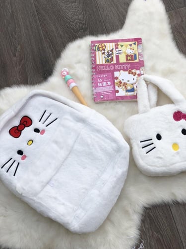 شنطه ظهر هالو كاتي