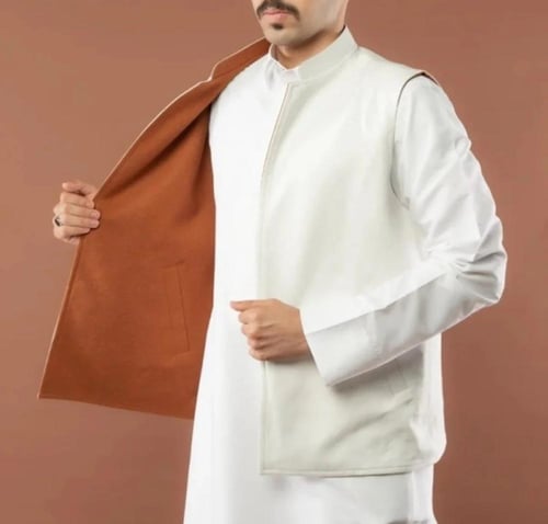 صندوق "الأناقة التراثية واللمسة الشخصية"