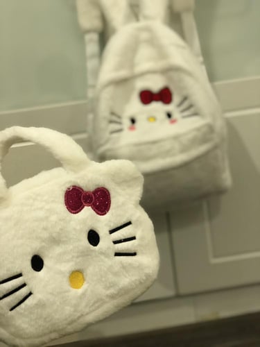 شنطه ظهر هالو كاتي