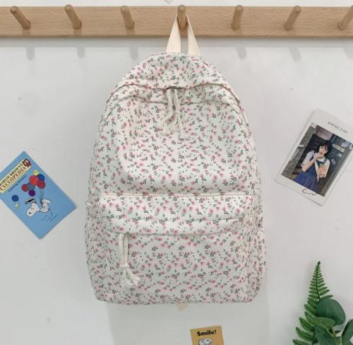 شنطه جميله ولطيفه