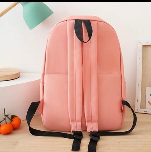 طقم شنطه مدرسيه ظهر 4 قطع- مع امكانيه كتابه الاسم