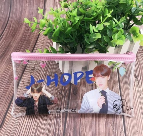 شنطه مستلزمات / مقلمه BTS