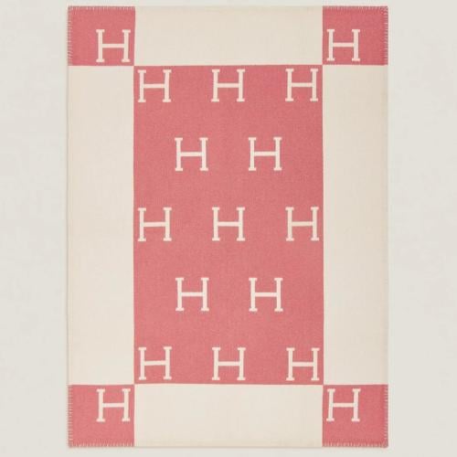 بطانية اطفال وردي