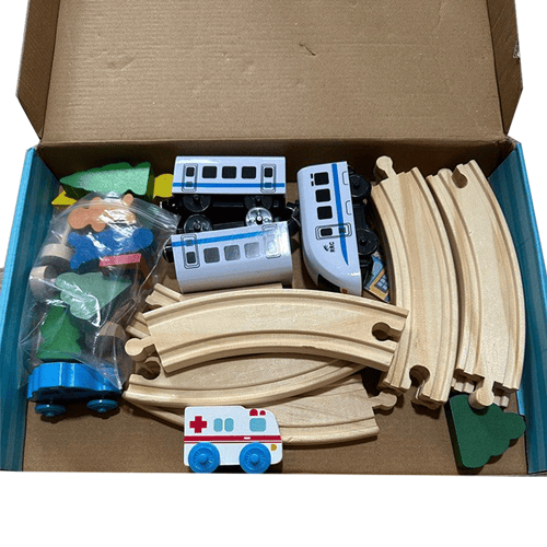 تراك قطار خشب يعمل بالبطارية