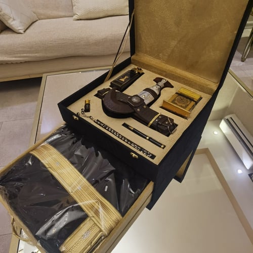 بوكسات ملكية فخمة مع مجموعة الإكسسوارات الرجالية ا...