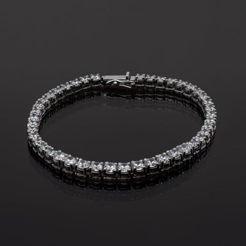 إسوارة فضة مرصعه بحبات زركون السويسري