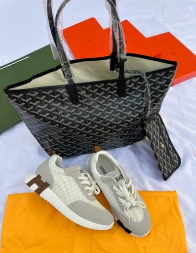 طقم شنطه وشوز رقم 966