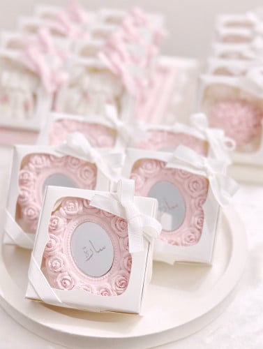 10 حبات توزيعات مرايا الورد المعطرة