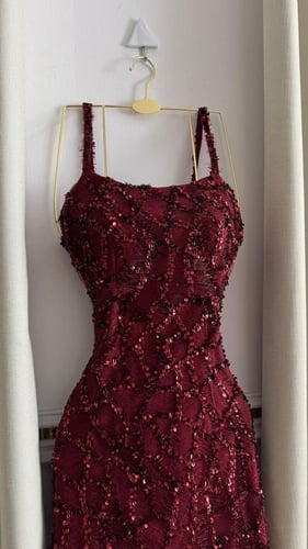 فستان لورين — ترتر عنّابي فاخر