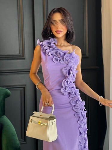 فستان فوشي ناعم