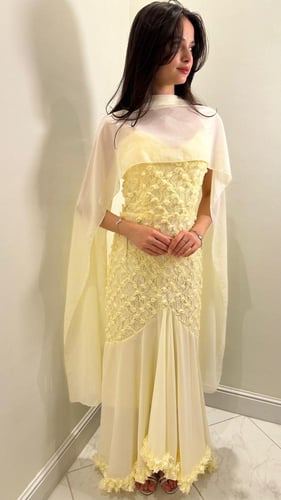 Lemon Bloom – إشراقة الورد الليموني”