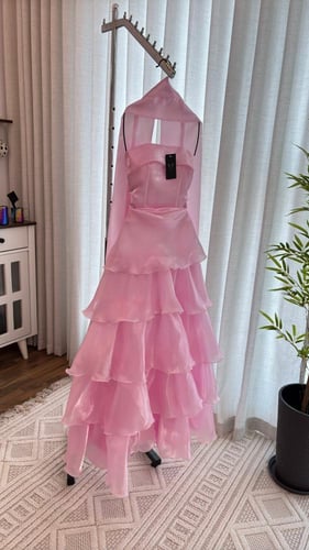 فستان سهرة جازارا لمعة دبل كلوش طبقات مع جيبون وتف...