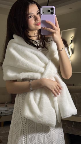 فستان نوفا الدانتيل الأبيض