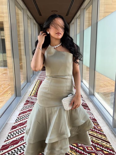 فستان اناقتي