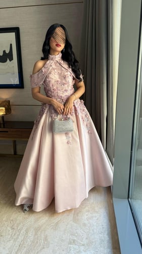 فستان جازار لحمي