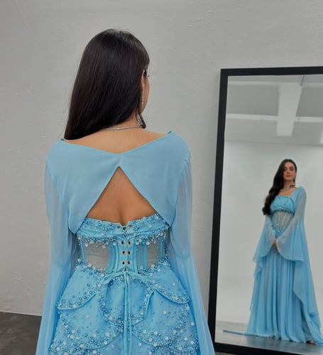 فستان سماوي أميرة الهودب